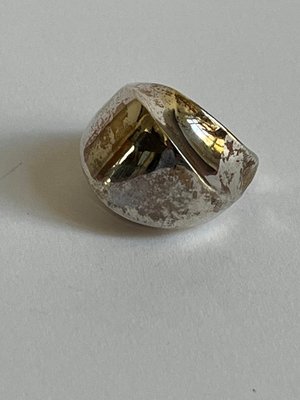 Minimalistisk bred organisk blank sølv ring i dansk design 925