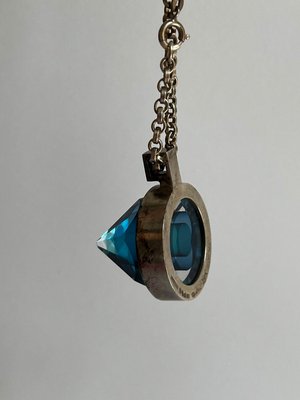 Kosta Boda Halskæde vedhæng i sølv med smuk blå glas sten glaskunst