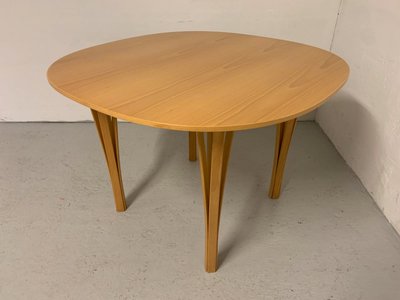 Spisebord, Supercirkulær, Piet Hein & Bruno Mathsson