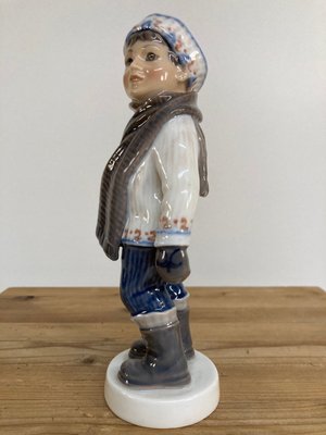 Dahl Jensen Figur Dreng i Vintertøj