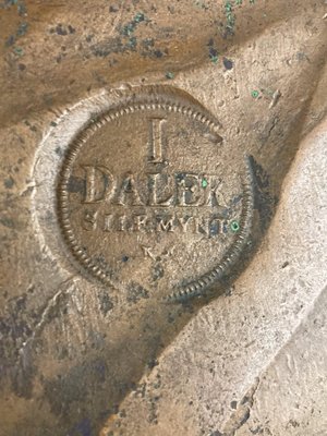 Svensk plademønt fra år 1721 1 daler i træ æske
