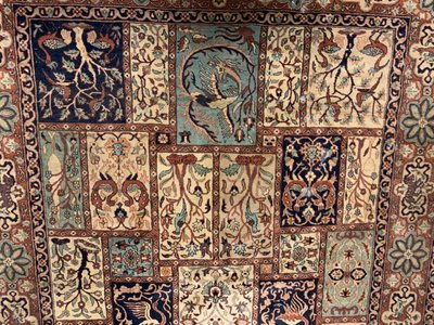 Ægte håndknyttet tæppe, Pakistan, 223 x 141 cm.