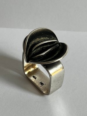Børge Nielsen skulpturel sølv ring BN