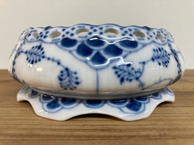 Royal Copenhagen Musselmalet Riflet Fad