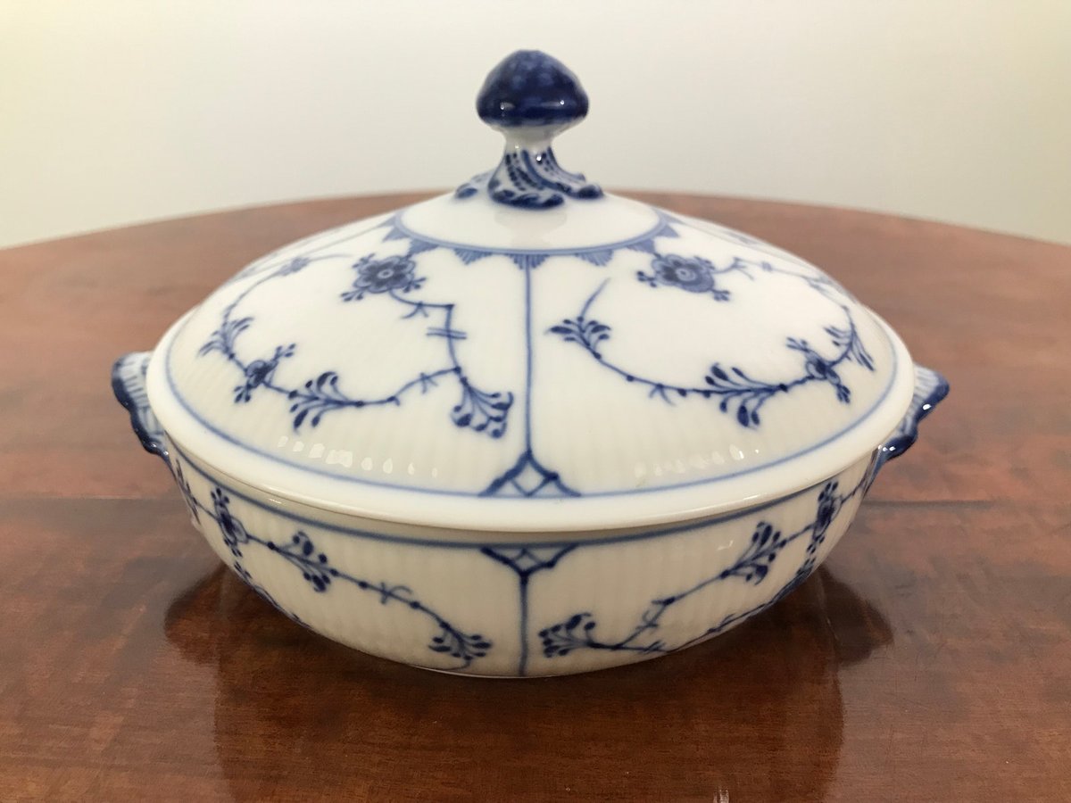 Royal Copenhagen Terrin nr. 309