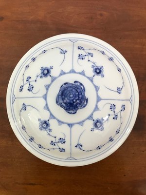 Royal Copenhagen rund terrin nr. 397
