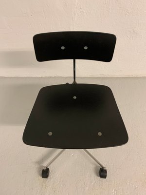 Kontorstol, KEVI af Jørgen Rasmussen