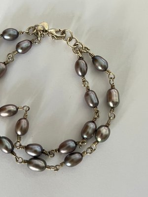 Sølv og perle armbånd