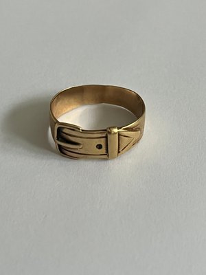 Guldring bælteform