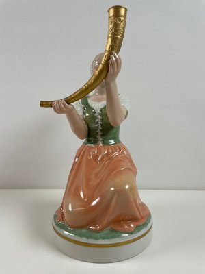 Royal Copenhagen Pige med guldhorn 12242