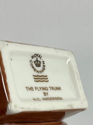 Royal Copenhagen H.C. Andersen figur den flyvende kuffert