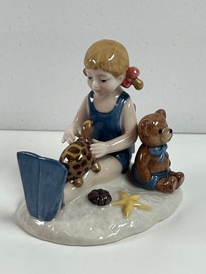 Royal Copenhagen figur Emma.