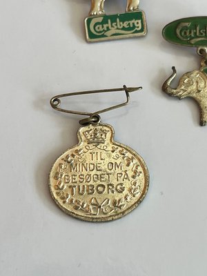 Tuborg Carlsberg brocher