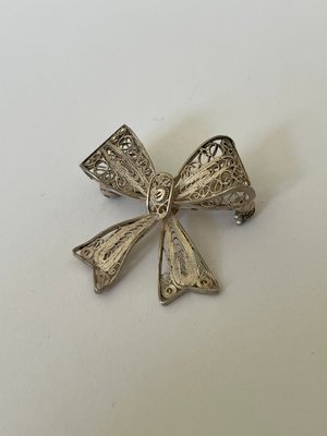 Filigran sløjfe broche