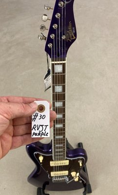 Revelation RVJT Elguitar Offset Design med ATN-5 Elektronik