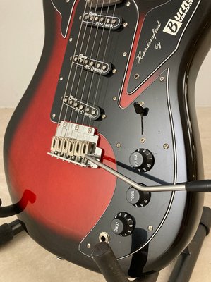 Burns Marquee  Hank Marvin Style Elguitar i Sunburst