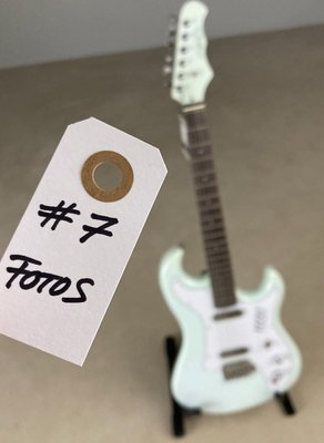 Burns London SSJ Elguitar Surf Green
