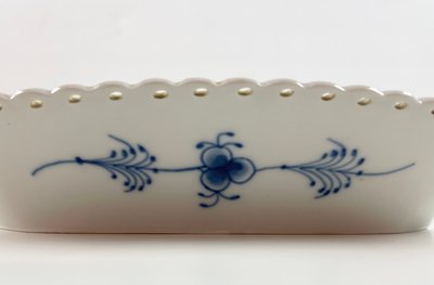 Royal Copenhagen brødbakke nr. 1143