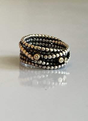 Unika Guldsmede ring med diamanter