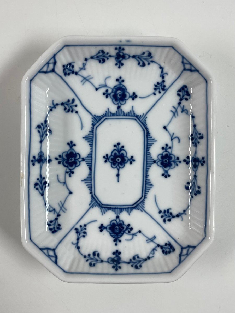 Royal Copenhagen sættefad nr. 236