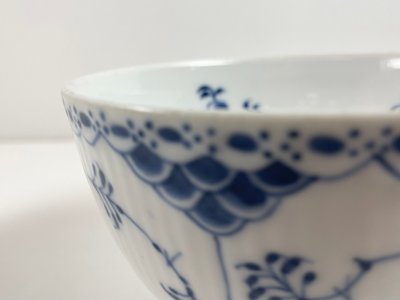 Royal Copenhagen skål nr. 592