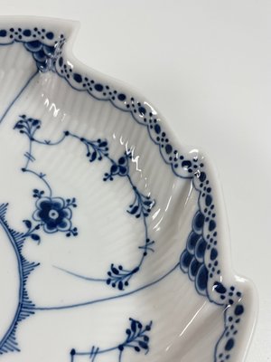 Royal Copenhagen fad i bladform nr. 548