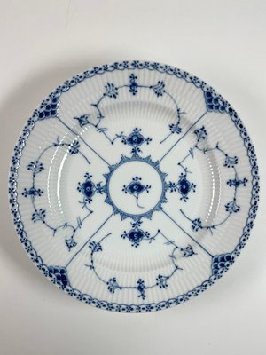 23 stk. Royal Copenhagen tallerkner nr. 571