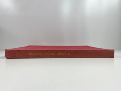 Kunstbog af Moderne Italiensk Skulptur