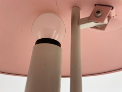 P-hat lampe fra Louis Poulsen