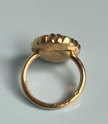 Mette Saabye blomster ring i 18 kt guld