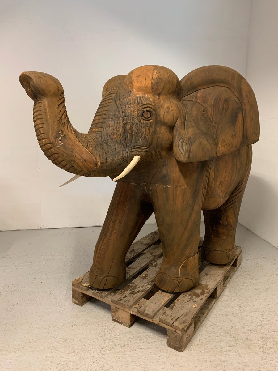 Stor statue Træelefant fra Kbh´s ZOO