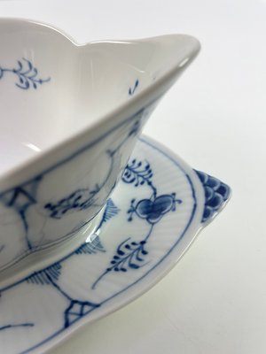2 stk. Royal Copenhagen Musselmalet sovseskål Nr. 204