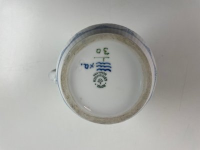 Royal Copenhagen Musselmalet Riflet Chokoladekande med låg nr 1/30