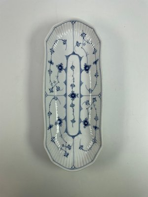 Royal Copenhagen Musselmalet Riflet sellerifad nr. 297
