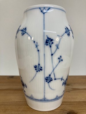 Royal Copenhagen Musselmalet Riflet Vase