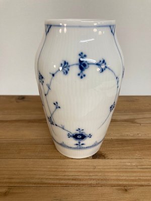 Royal Copenhagen Musselmalet Riflet Vase