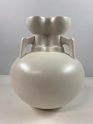 Aluminia vase