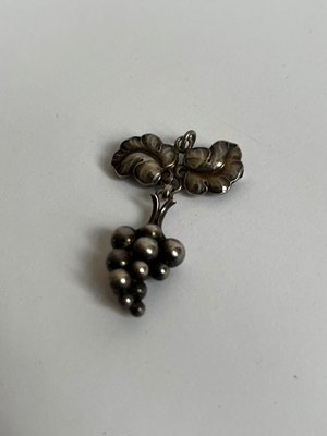 Georg Jensen broche vedhæng grapes vindruer vindrue vedhæng druer i sølv.