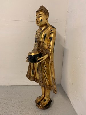 Buddha figur