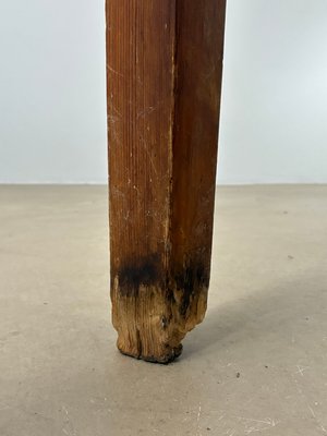 Rustikt gammelt plankebord