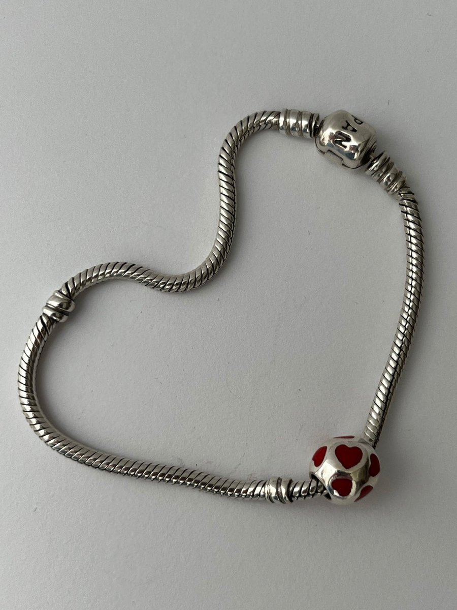 Pandora sølv armbånd med hjerte charm