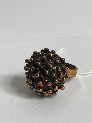 Pentti Sarpaneva skulpturel finsk ring i bronze